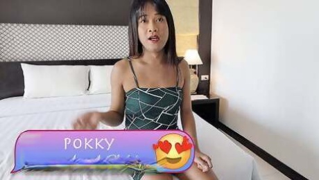 Horny Ladyboy Lets Foreigner CUM In Her Mouth