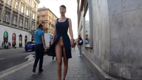 Naughty Lada - Slit flash in Public