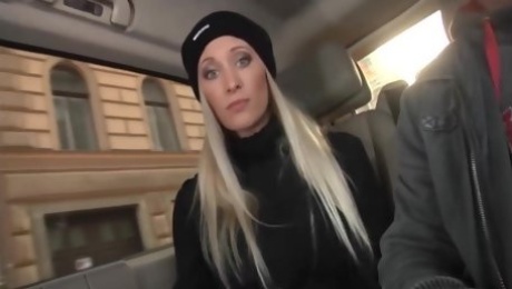 Uma Zex And Lara Lorenzo - Lara Braun, Sex In Taxi