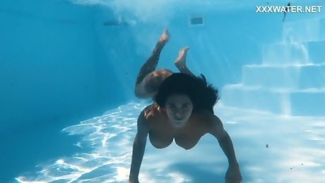 A Famous Pornstar, Glides Nude Through The Water With Yorgelis Carrillo