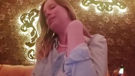 Slutty Beauty Public Masturbates Pussy In Restaurant Toilet
